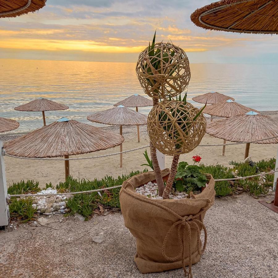 Halkidiki Greek Pride Seafront Hotel Skala Fourkas Bagian luar foto