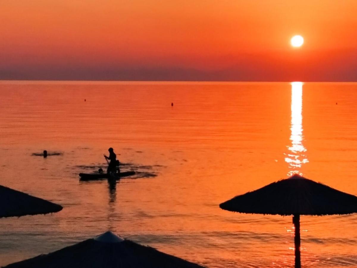 Halkidiki Greek Pride Seafront Hotel Skala Fourkas Bagian luar foto